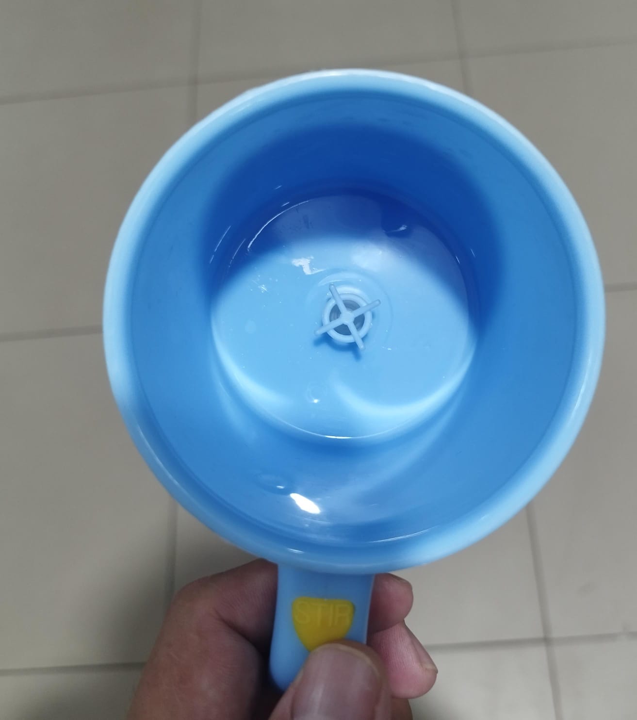 TAZA AUTOBATIDORA DE CAFE